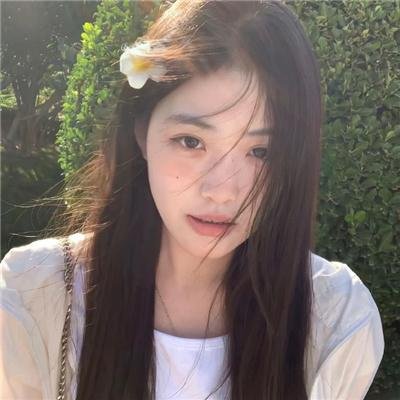 主演 C